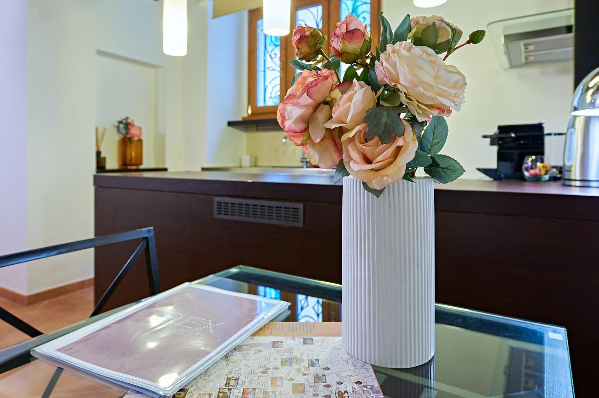 Irex Piazza Del Fico Private Apartment Rome Bagian luar foto