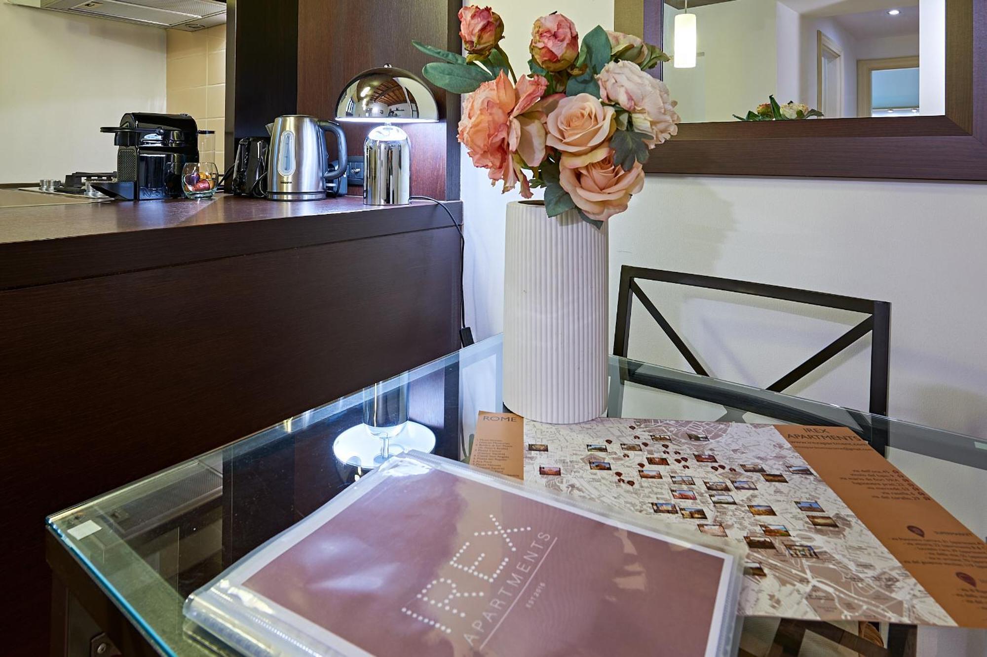 Irex Piazza Del Fico Private Apartment Rome Bagian luar foto